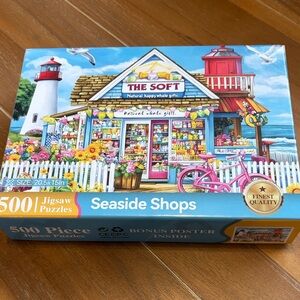Seaside Shops 500 Piece Jigsaw Puzzle